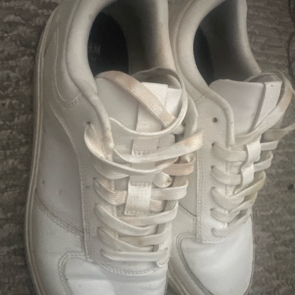 Nike White Men's Sneakers